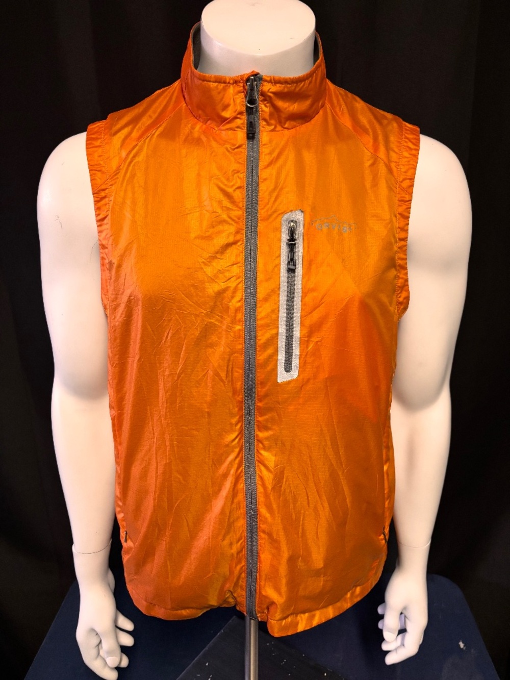 Nice mens medium Orvis Trout Bum full zip orange vest